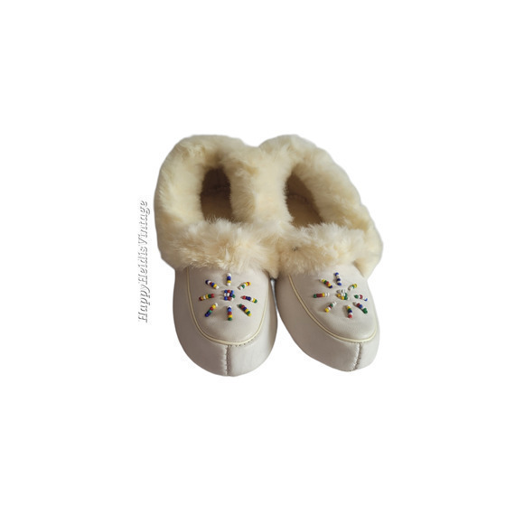 Vintage Sioux Mex Off White Fur Lined Beaded Cozy Comfy Style‎ Slippers - Picture 4 of 10